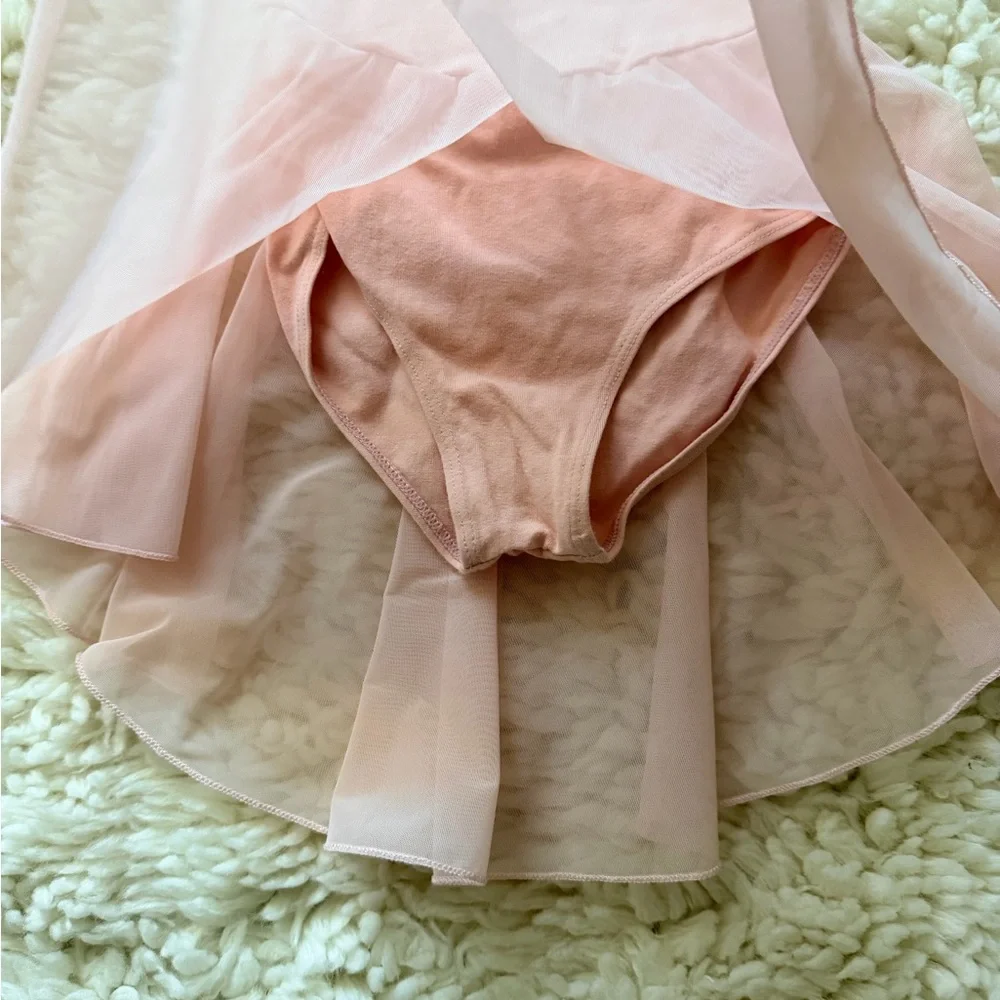 Girls pink ballet leotard